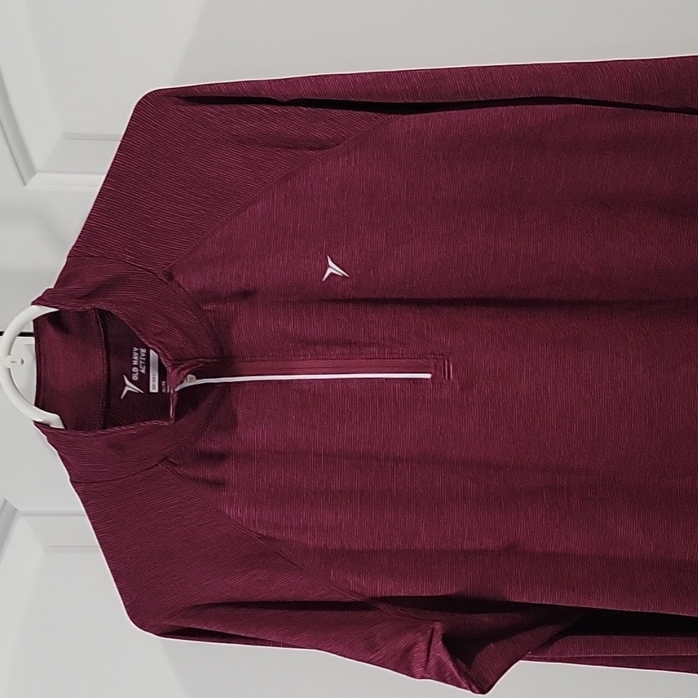 Old Navy Active Go-Dry Quarter Zip Performance Top - Picture 2 of 10